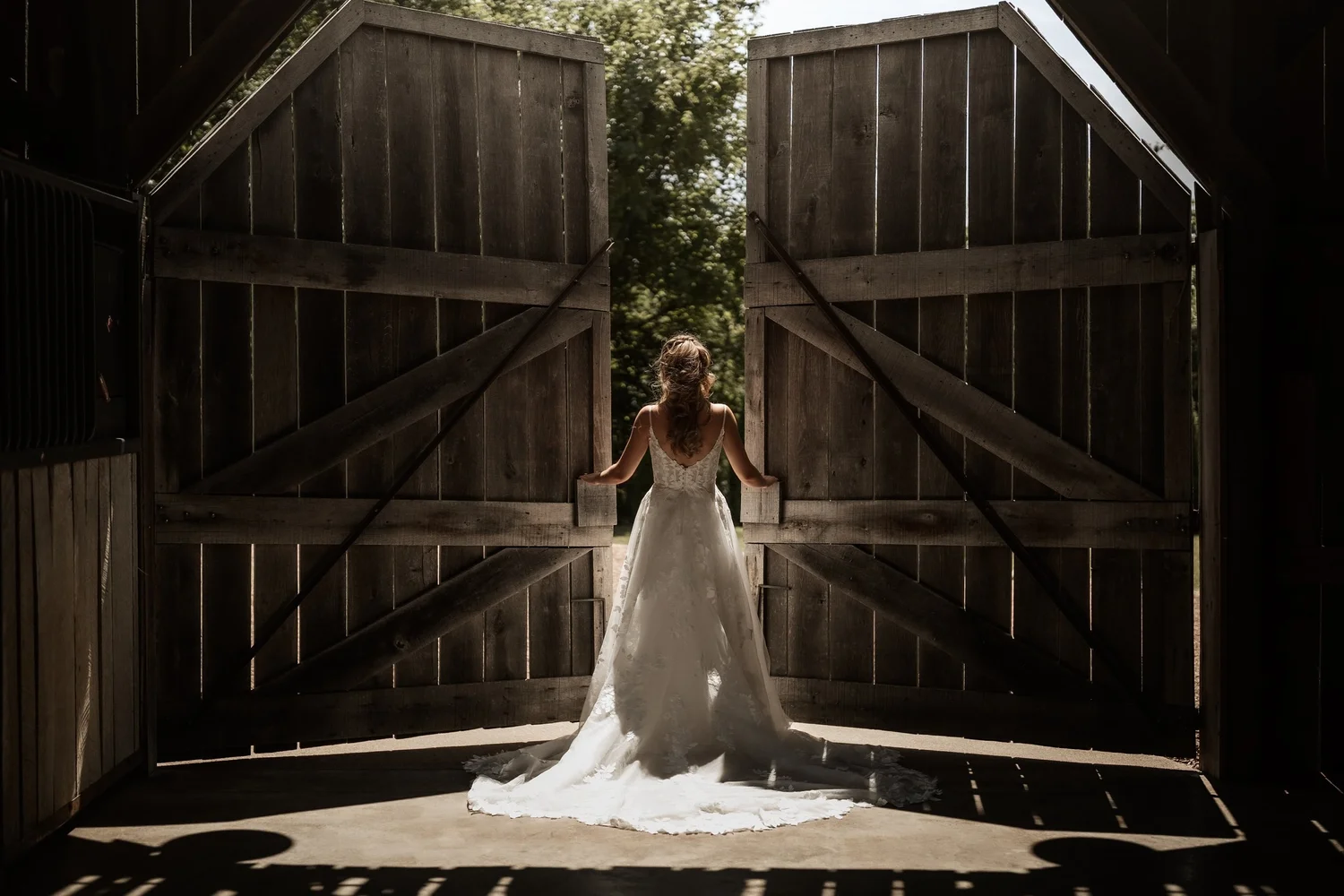 Bride at her wedding photographed by LY Photography Co