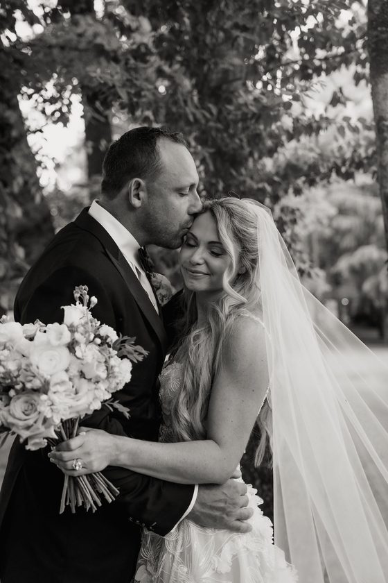 Brianna and Robert wedding gallery